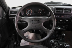 Внедорожник ВАЗ (LADA) 4x4 (Нива) 2020 года, 749000 рублей, Новокузнецк