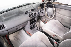Хетчбэк Nissan March 2001 года, 349000 рублей, Томск