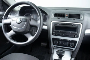 Лифтбек Skoda Octavia 2011 года, 869000 рублей, Оренбург