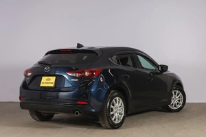 Хетчбэк Mazda Axela 2016 года, 1450000 рублей, Новосибирск
