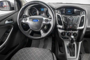 Универсал Ford Focus 2013 года, 999000 рублей, Барнаул