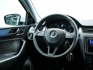 Лифтбек Skoda Rapid 2015 года, 730000 рублей, Красноярск