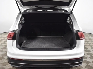 Внедорожник Volkswagen Tiguan 2021 года, 2498900 рублей, Казань