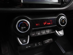 Седан Kia Rio 2018 года, 1399000 рублей, Воронеж