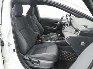 Хетчбэк Toyota Corolla 2019 года, 1800111 рублей, Ставрополь
