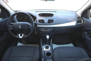 Хэтчбек Renault Megane 2012 года, 900000 рублей, Мирное