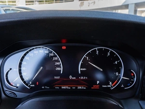 Седан BMW 3 серия 2019 года, 3650000 рублей, Волгоград