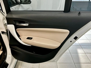 Хетчбэк BMW 1 серия 2015 года, 1400000 рублей, Красноярск