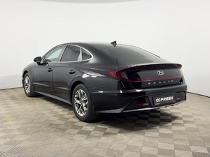Седан Hyundai Sonata 2020 года, 1748100 рублей, Казань