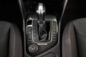 Внедорожник Volkswagen Tiguan 2017 года, 3089000 рублей, Пермь