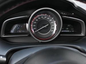 Седан Mazda 3 2013 года, 1024000 рублей, Кирилловка