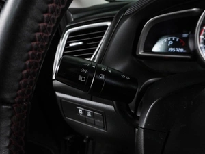Седан Mazda 3 2014 года, 1134000 рублей, Воронеж