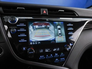 Седан Toyota Camry 2019 года, 2673444 рублей, Москва