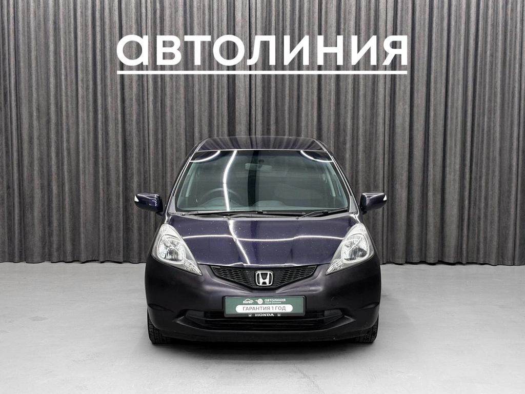 Хетчбэк Honda Fit 2009 года, 615000 рублей, Красноярск