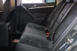 Внедорожник Volkswagen Tiguan 2015 года, 1849000 рублей, Омск