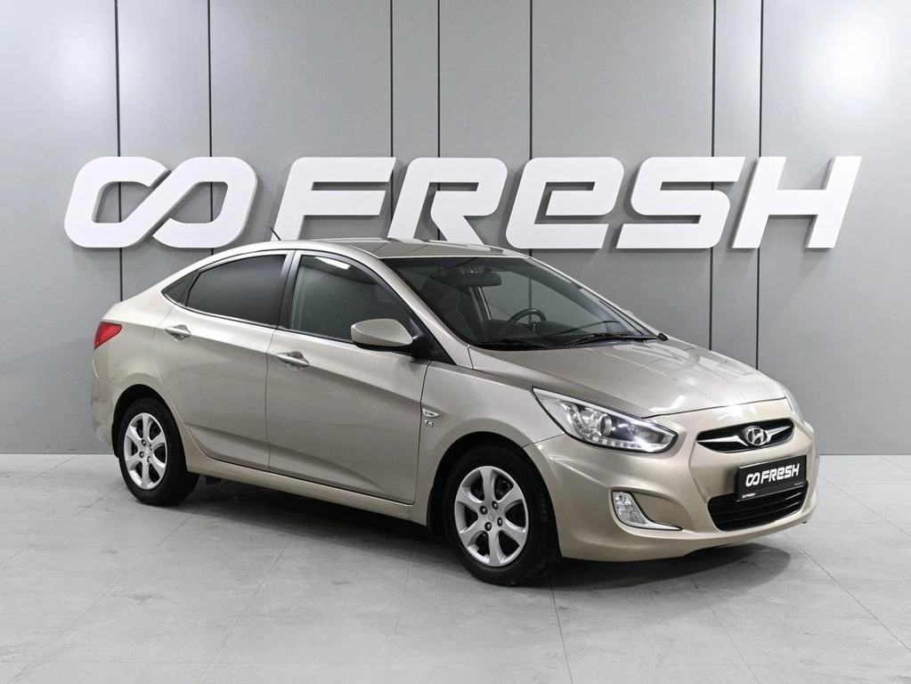 Седан Hyundai Solaris 2013 года, 1059000 рублей, Аксай