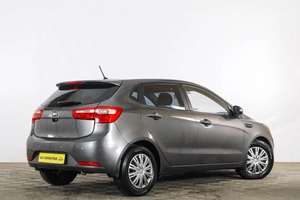 Хетчбэк Kia Rio 2013 года, 699000 рублей, Тюмень