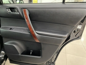 Внедорожник Toyota Highlander 2011 года, 1987000 рублей, Солонцы