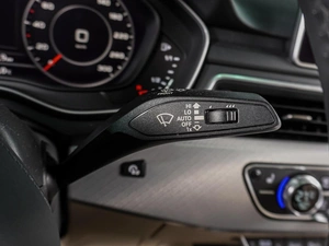 Седан Audi A4 2019 года, 2999000 рублей, Воронеж