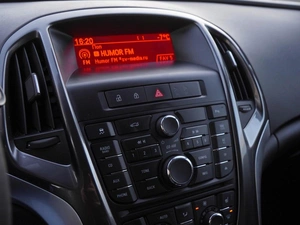 Седан Opel Astra 2012 года, 999000 рублей, Волгоград