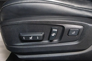 Седан Lexus ES 2017 года, 3119000 рублей, Сургут