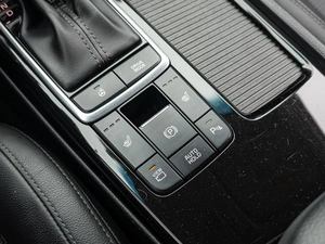 Седан Kia Optima 2017 года, 2180000 рублей, Краснодар