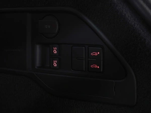 Внедорожник Volkswagen Touareg 2013 года, 2749000 рублей, Воронеж