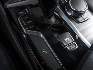 Седан BMW 5 серия 2018 года, 4199000 рублей, Тюмень