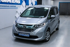 Минивэн Honda Freed 2017 года, 1428000 рублей, Солонцы