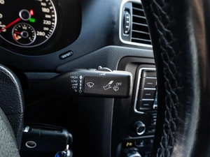 Седан Volkswagen Jetta 2013 года, 1149000 рублей, Саратов