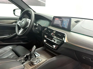Седан BMW 5 серия 2019 года, 4580000 рублей, Красноярск