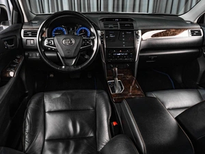 Седан Toyota Camry 2018 года, 2649000 рублей, Тюмень