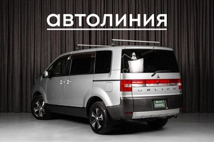 Минивэн Mitsubishi Delica D5 2013 года, 1370000 рублей, Красноярск