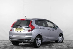 Хетчбэк Honda Fit 2019 года, 1199000 рублей, Кемерово
