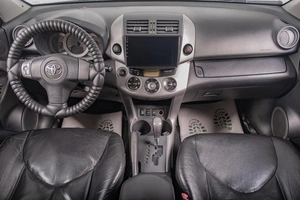 Внедорожник Toyota RAV4 2007 года, 1329000 рублей, Томск