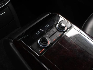 Седан Audi A8 2013 года, 1349000 рублей, Воронеж