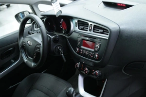 Хетчбэк Kia Ceed 2012 года, 918000 рублей, Солонцы