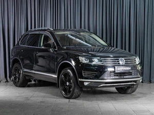 Внедорожник Volkswagen Touareg 2015 года, 3355000 рублей, Волгоград