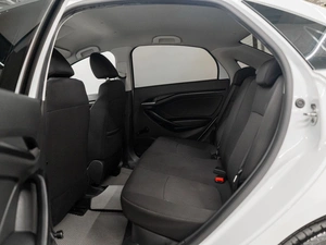 Седан ВАЗ (LADA) Vesta 2021 года, 1075000 рублей, Красноярск