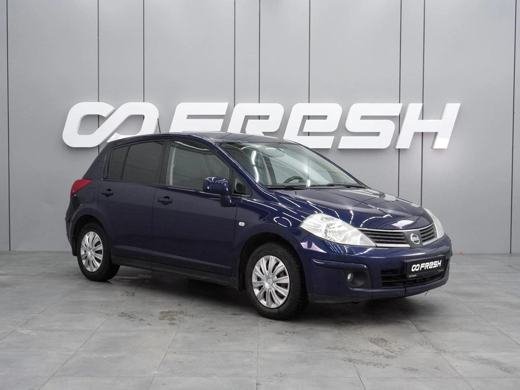 Хетчбэк Nissan Tiida 2008 года, 499000 рублей, Воронеж