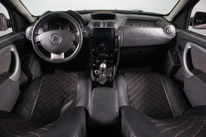 Внедорожник Renault Duster 2012 года, 929000 рублей, Сургут