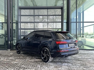 Внедорожник Audi Q7 2023 года, 7800000 рублей, Уфа