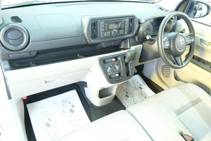 Хетчбэк Toyota Passo 2017 года, 1039000 рублей, Омск
