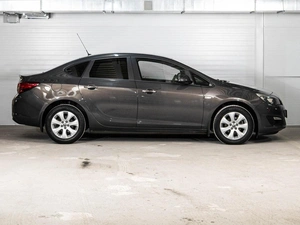 Седан Opel Astra 2014 года, 901000 рублей, Ставрополь