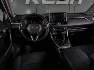 Внедорожник Toyota RAV4 2020 года, 3849000 рублей, Воронеж