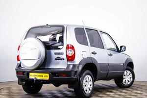 Внедорожник Chevrolet Niva 2015 года, 559000 рублей, Пермь