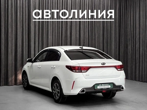 Седан Kia Rio 2020 года, 1575000 рублей, Красноярск