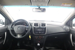 Седан Renault Logan 2016 года, 780000 рублей, Орёл