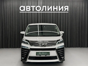 Минивэн Toyota Vellfire 2019 года, 4200000 рублей, Красноярск