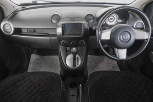 Хетчбэк Mazda Demio 2010 года, 589000 рублей, Кемерово